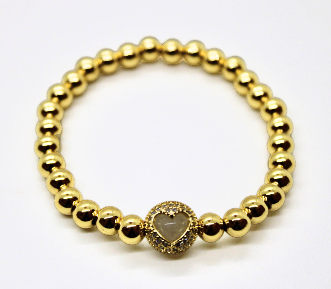 Encapsulated Heart Gold Beaded Bracelet