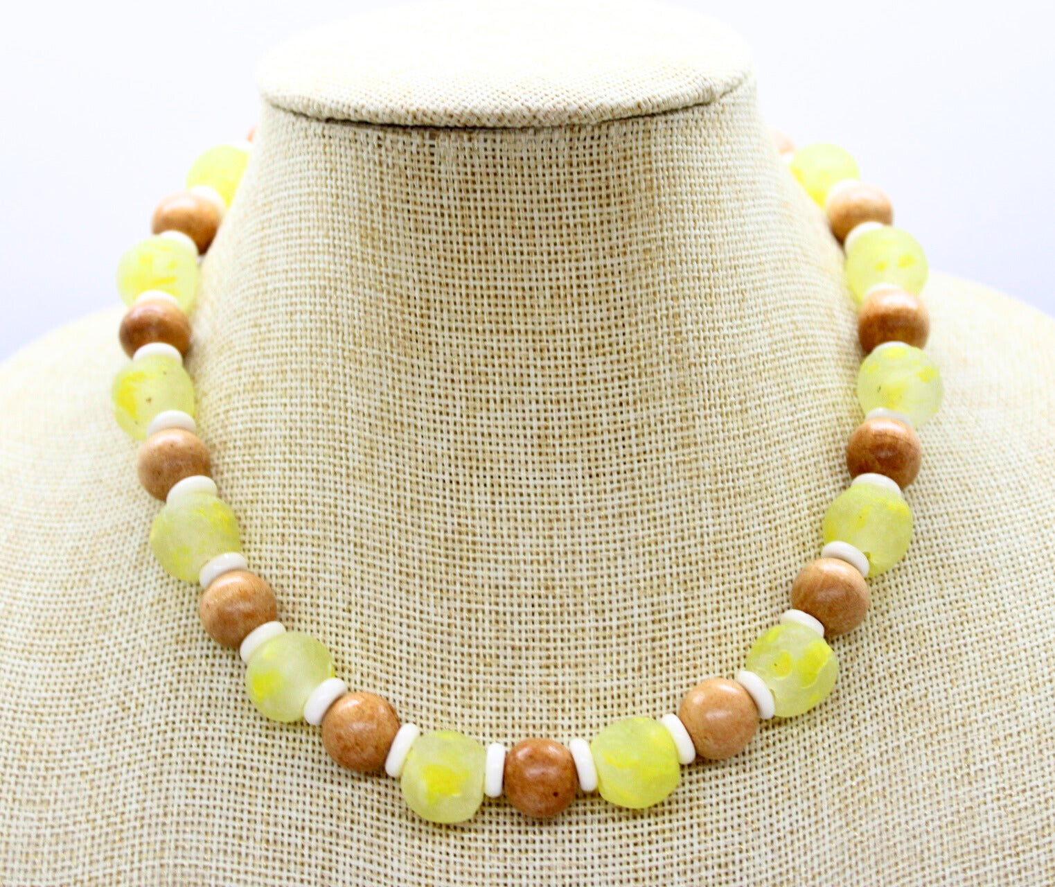 Alternating Large Beaded Necklace