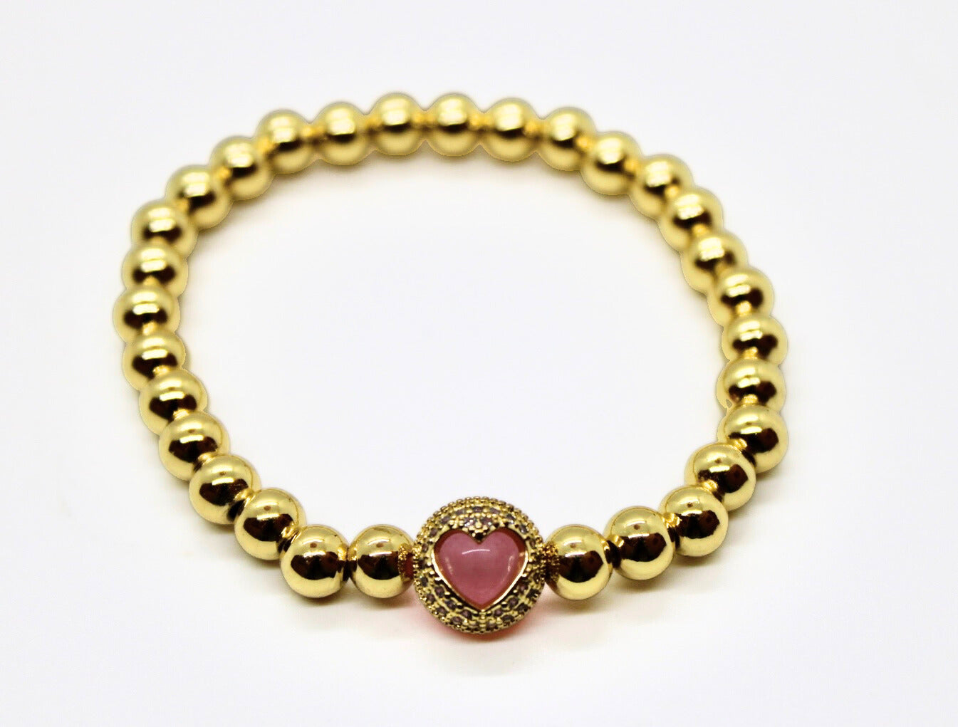 Encapsulated Heart Gold Beaded Bracelet