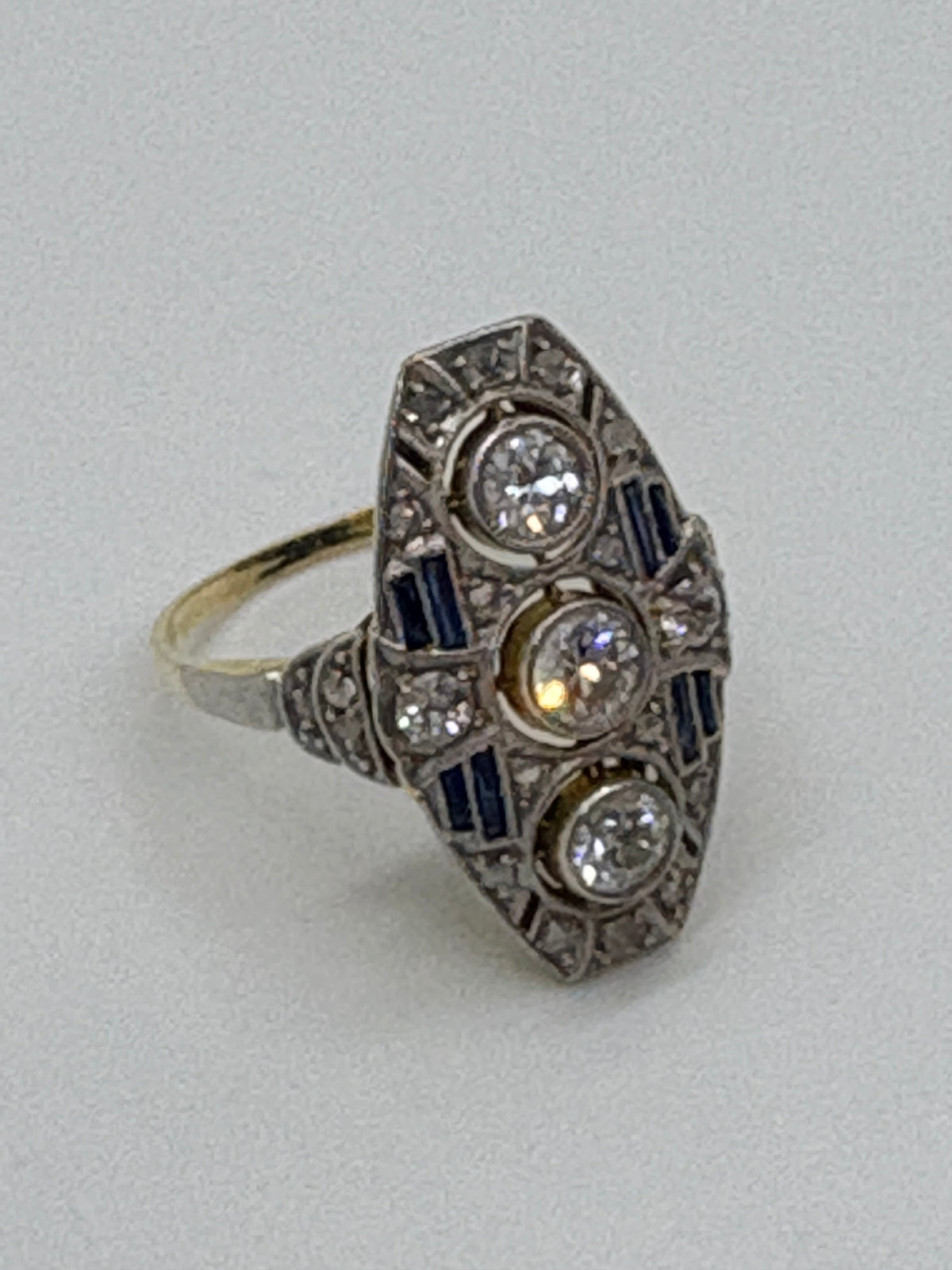 Art deco sapphire and diamond ring