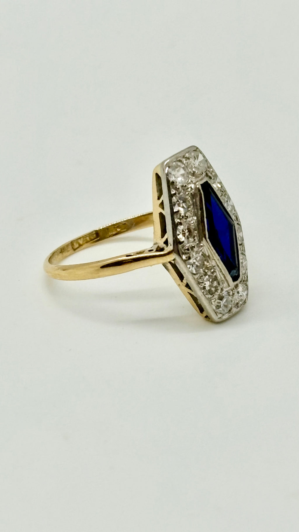Sapphire and diamond vintage ring